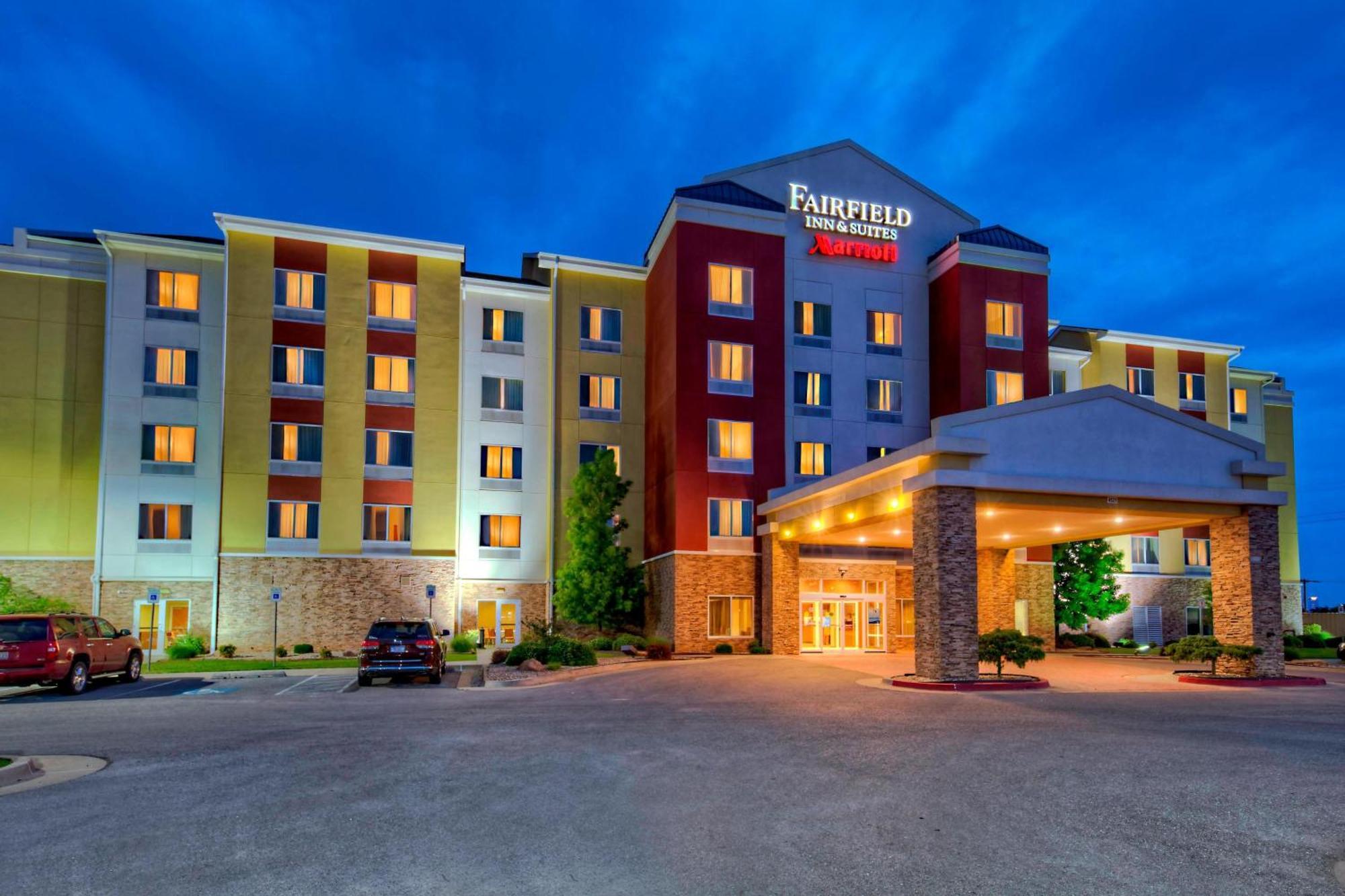 Fairfield Inn And Suites By Marriott Oklahoma City Airport Exterior photo